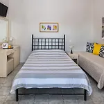 Afrodete Hotel *