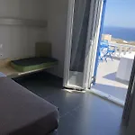 Hotel Afrodete Firostefani