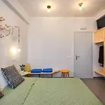 Afrodete Hotel *