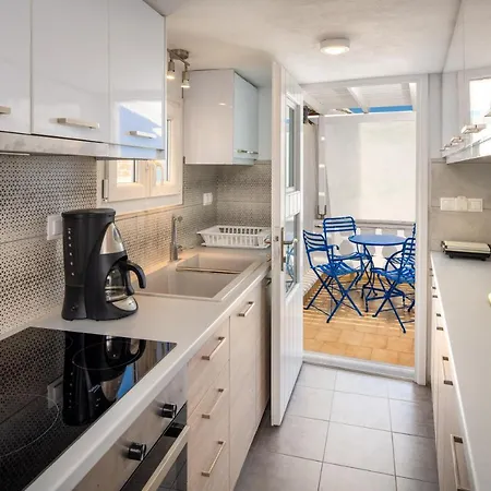 Afrodete Szálloda Firosztefáni