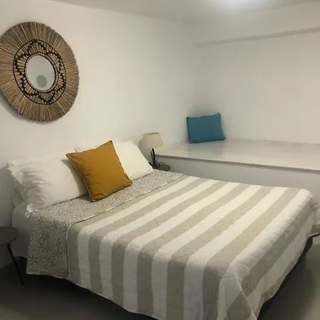 Hotel Afrodete Firostefani