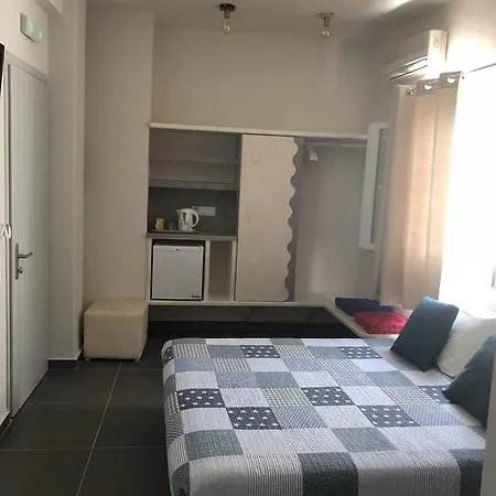 Afrodete * Firosztefáni