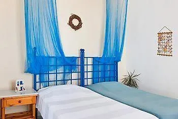 阿弗罗蒂特酒店 菲罗斯特法尼