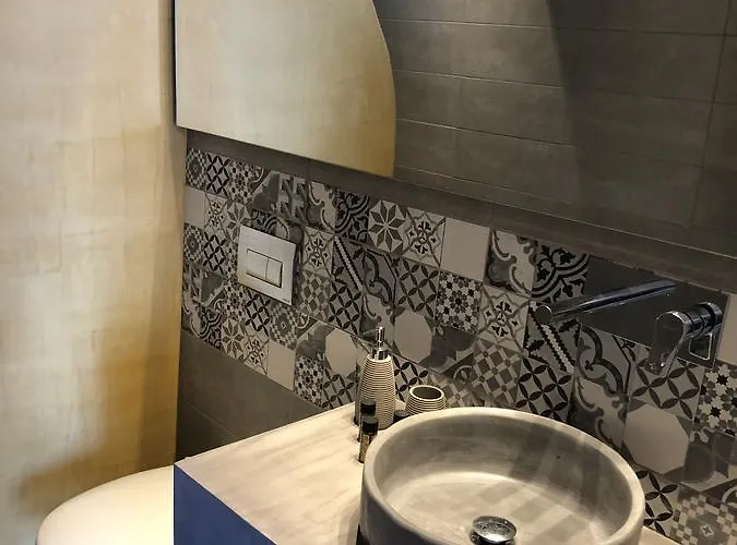 阿弗罗蒂特酒店 菲罗斯特法尼