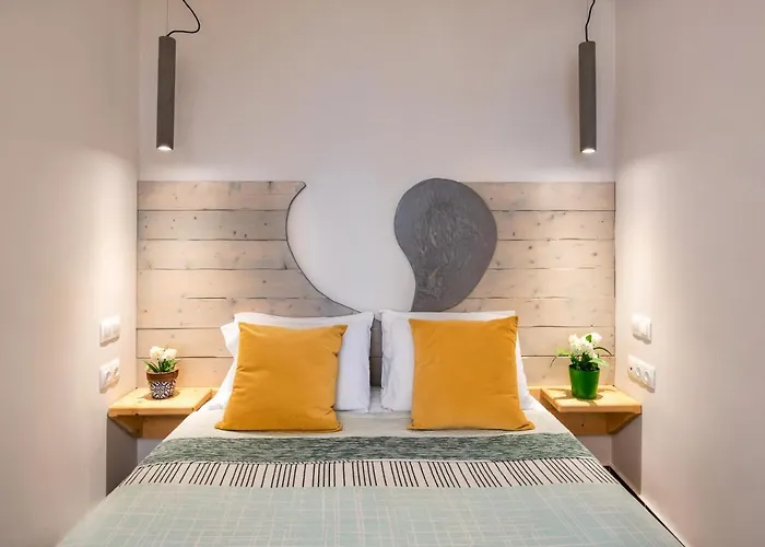 阿弗罗蒂特酒店 酒店 菲罗斯特法尼