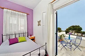 Afrodete Hotel Firostefani